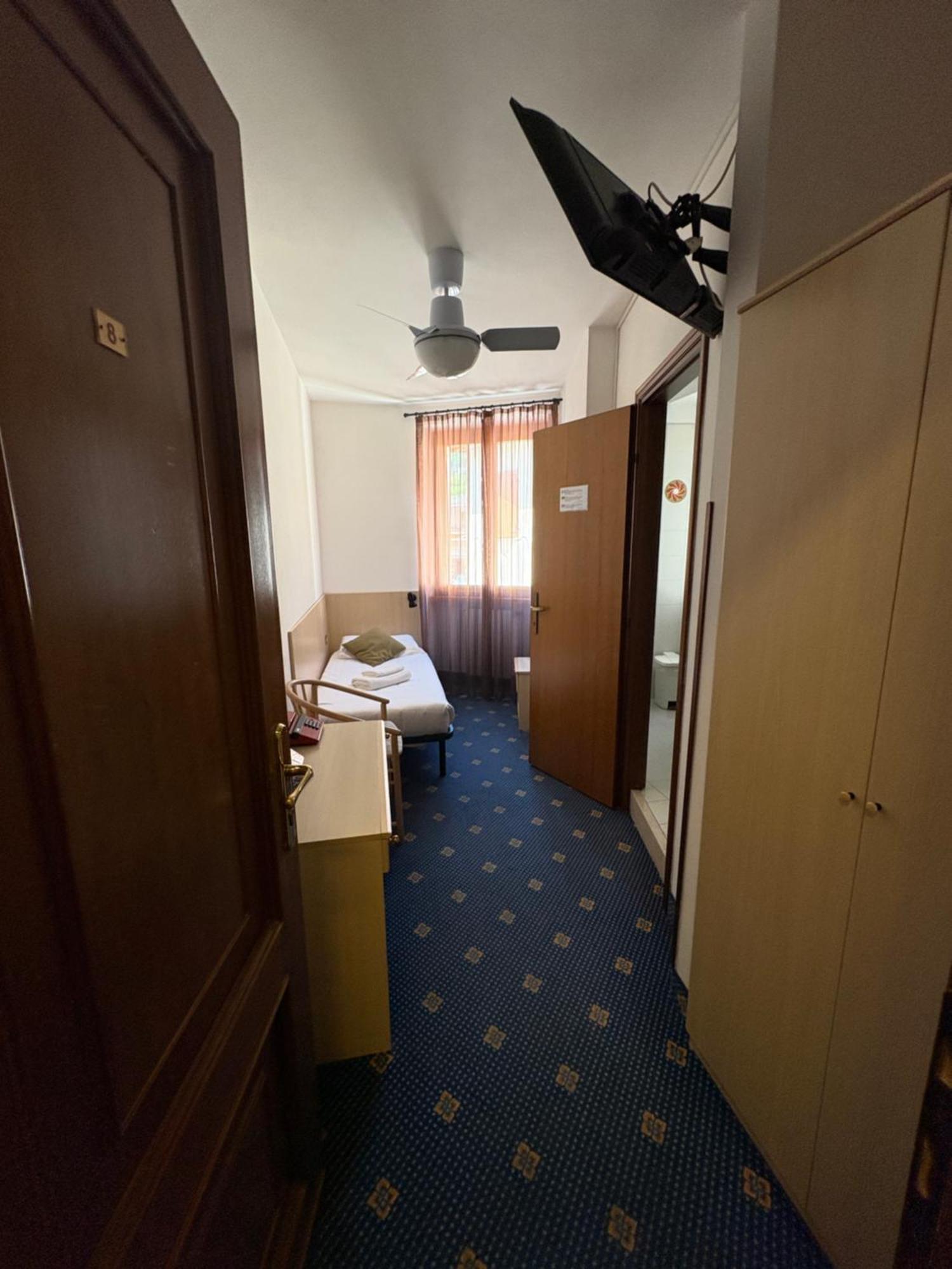 Garni Hotel Tignale Bagian luar foto